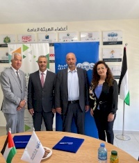 إنجاز فلسطين والبنك العربي يجددان إتفاقية برنامج "تحسين البيئة المدرسية "للسنة الثامنة على التوالي 
