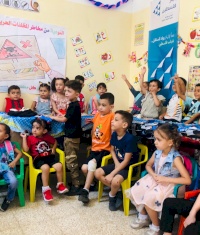 إنجاز فلسطين تضيء سماء النصيرات (غــزة) بمبادرة تعليمية وترفيهية للأطفال