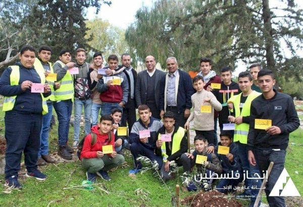 In conjunction with the UNICEF Project…INJAZ Palestine carries out the “We Will Stay” initiative