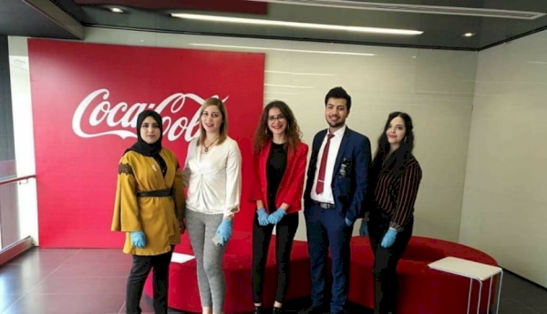 شركة Hiring Index توقع اتفاقية تقديم خدمات مع شركة المشروبات الوطنية