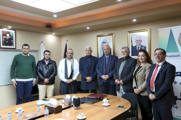 "القدس المفتوحة" و"إنجاز فلسطين" توقعان مـذكرة تفاهم 